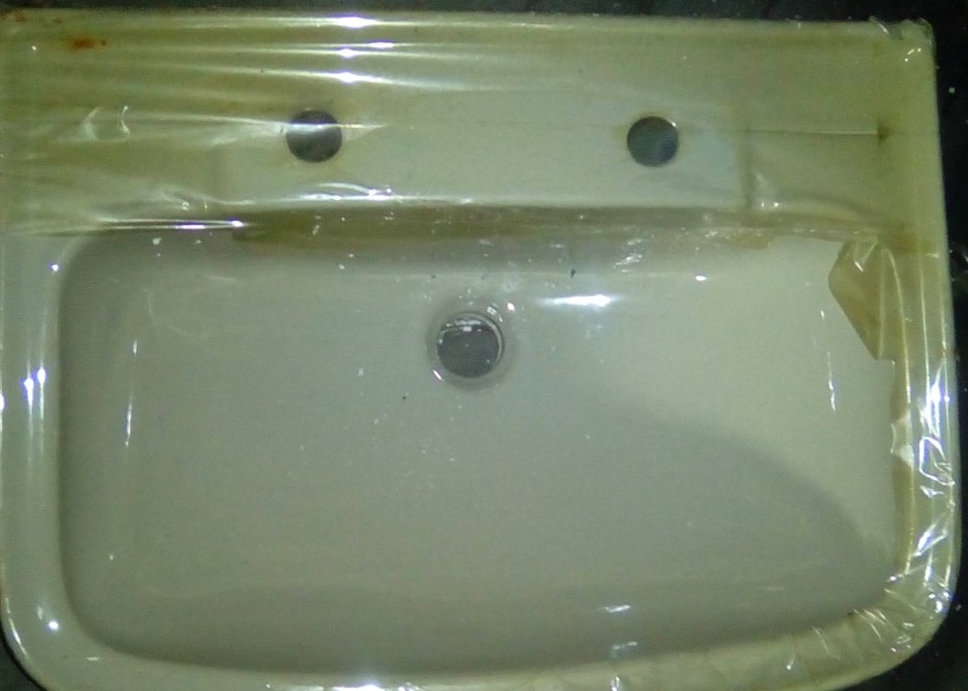 Pampas Colour Bathroom Suites. Toilets Basins Seats Baths